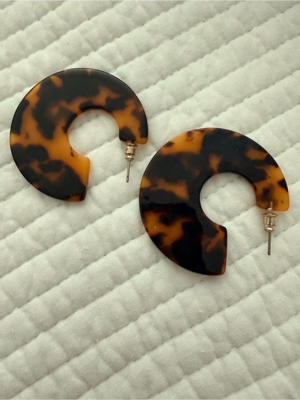 Tortoiseshell Hoop Earrings - Round Open Design